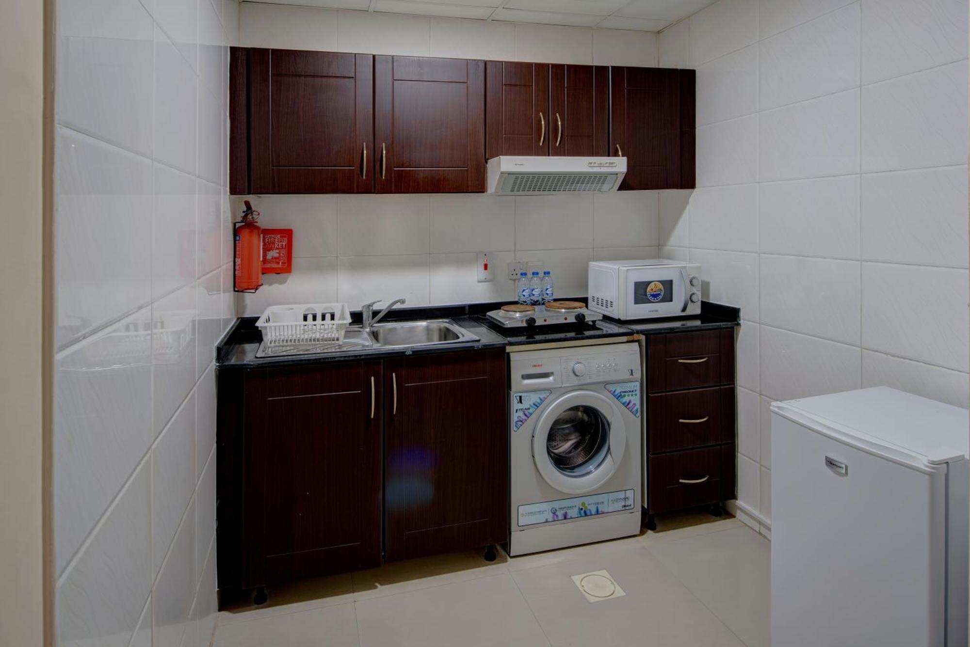 City Stay Premium Hotel Apartments Dubai Exterior foto